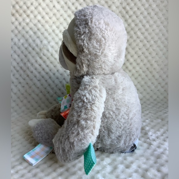 Mary Meyer Taggies Grey Sloth Stuffed Animal Plush Learning Toy - Picture 4 of 12